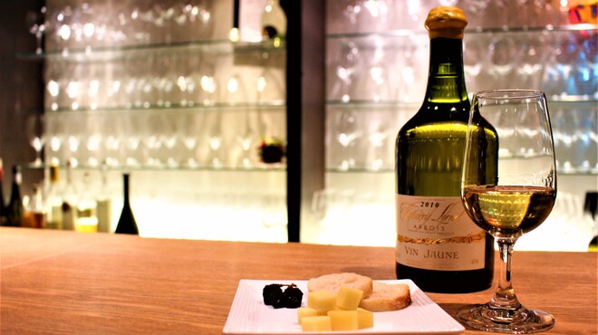 WINE BAR Le collier d'or - メイン写真: