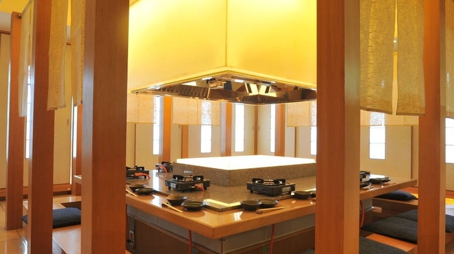 肉玉屋 - 内観写真: