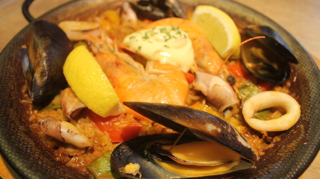 スペイン酒場ウニコ - 料理写真:漁師風パエリア（Sサイズ）