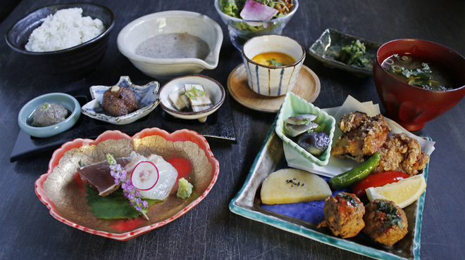 黒十 神戸本店 こくとう 三宮 花時計前 居酒屋 ネット予約可 食べログ 黒十 神戸本店 こくとう 三宮 花時計前 居酒屋 ネット予約可 食べログ