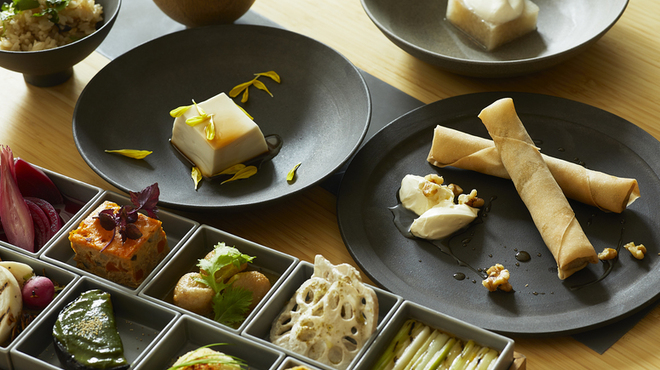 REVIVE KITCHEN THREE - メイン写真: