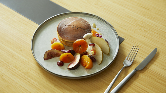 REVIVE KITCHEN THREE - メイン写真: