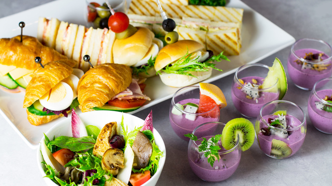 アマデウス - メイン写真: