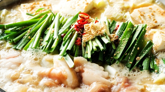 本格炭火焼き鳥＆博多もつ鍋 串たつ - メイン写真: