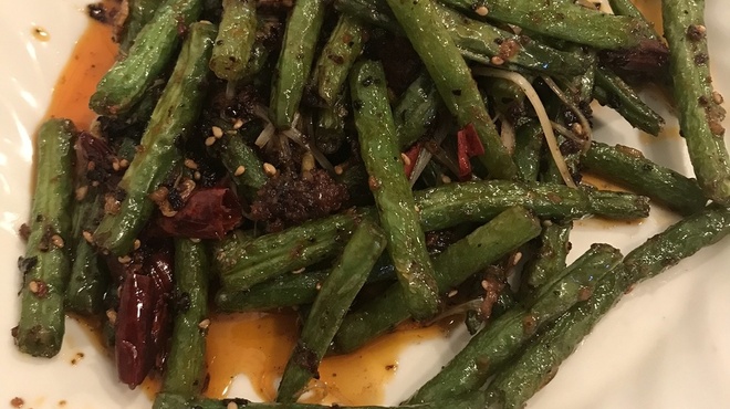 京城餃子王 - 料理写真:インゲンの四川風炒め