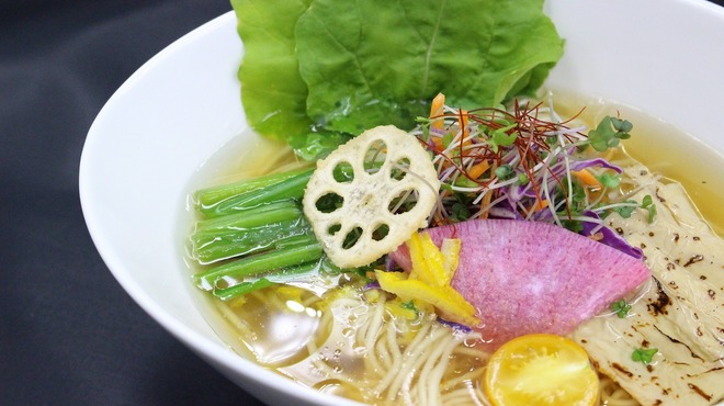 nu dish Deli & Cafe - 料理写真:T'sゆず塩ラーメン