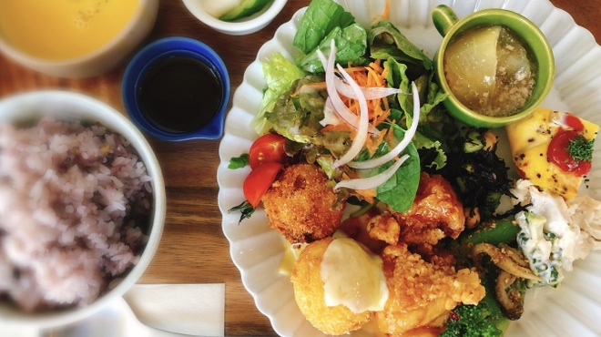 ウチカフェ Uchicafe おごと温泉 カフェ 食べログ