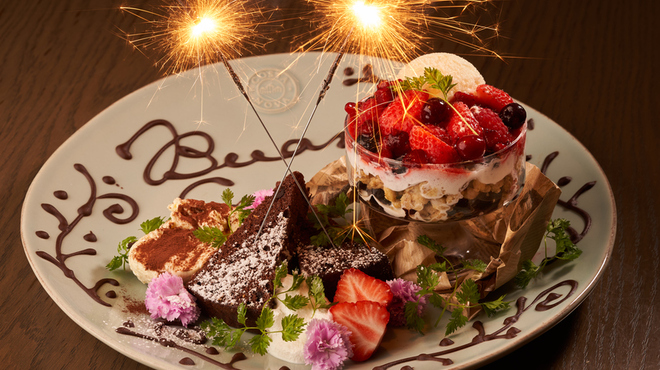 Salvatore Cuomo Bar 新潟 サルヴァトーレ クオモ アンド バール 新潟 ピザ ネット予約可 食べログ