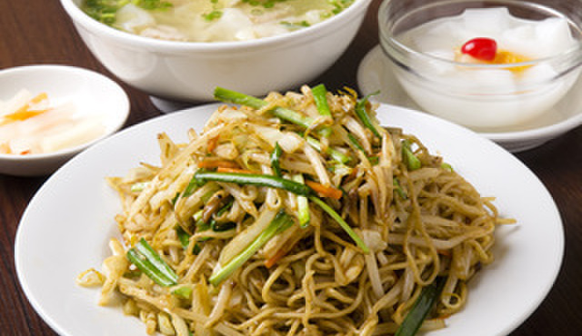 好記園 - 料理写真:台湾風焼きそばセット  850円