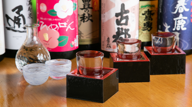 Tempura Kaisen Gofuku - ドリンク写真:日本酒