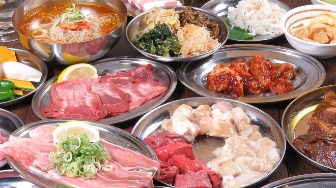 焼肉 ホルモンセンター - メイン写真: