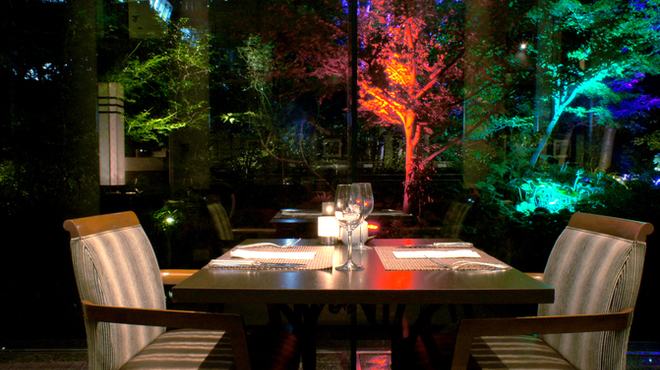 アマデウス - メイン写真: