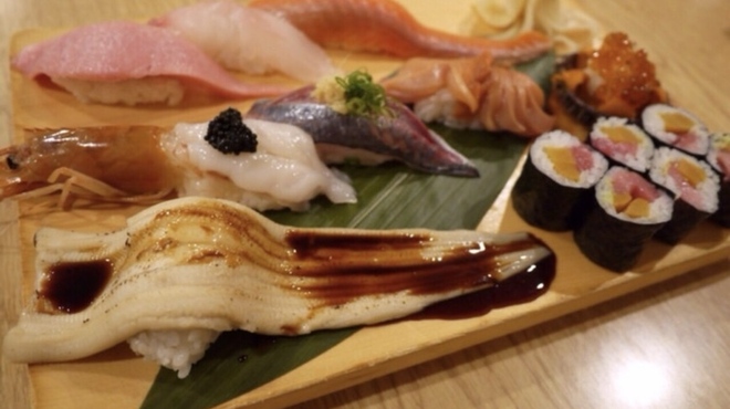 Sushi No Darihan - メイン写真: