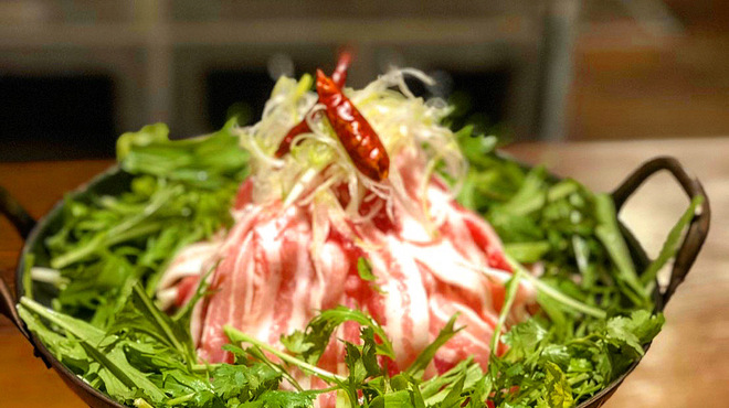 沖縄料理＆パクチー ウルマ食堂 田町/沖縄料理 [食べログ]