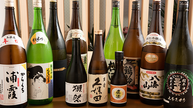 Shunsai Fuku Hotta - ドリンク写真:日本酒ボトル集合