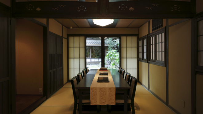 明治の森箕面 音羽山荘 - メイン写真: