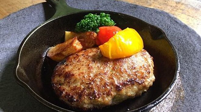 森の中のお肉レストラン アースガーデン - メイン写真:
