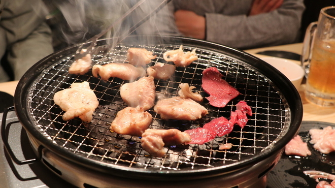 Remon Sawa Gohyakuen Nomihoudai Yakiniku Horumon Sakabaiiniku - メイン写真: