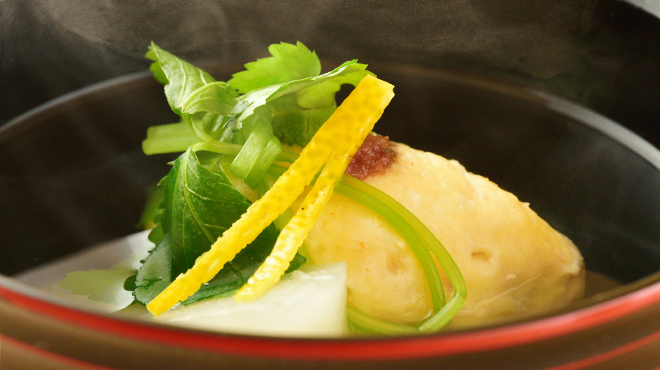 一魁 - 料理写真:カニしんじょうと丸大根