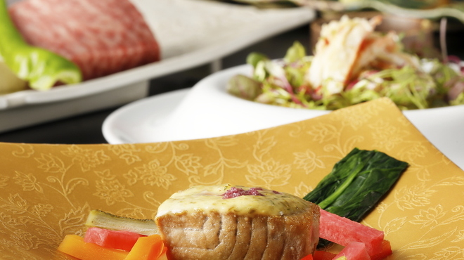鉄板焼・しゃぶしゃぶ 迎賓館 - 料理写真:【冬メニュー】本鮪の希少部位