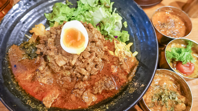 SPICY CURRY 魯珈 - メイン写真: