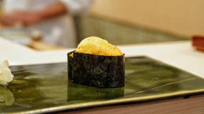 Sukiyabashi Jiro Roppongi hiruzu ten