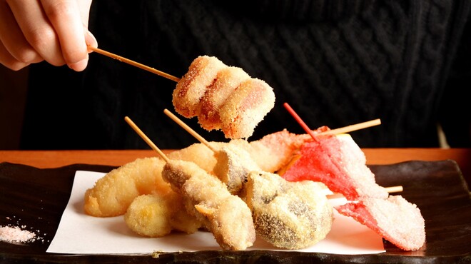 黒豚餃子と串揚酒場 大衆酒場 おきどき - メイン写真: