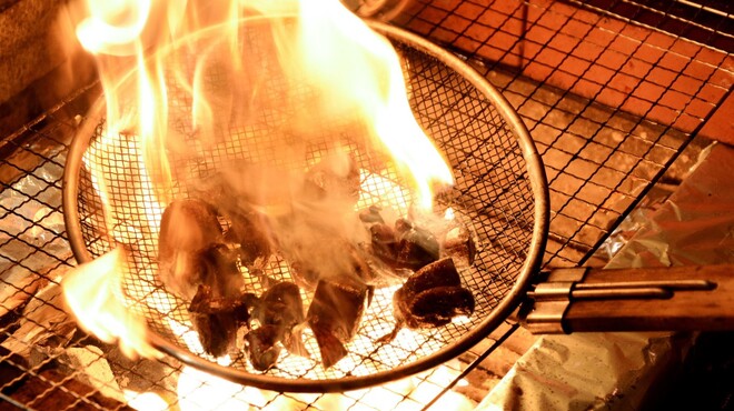 黒豚餃子と串揚酒場 大衆酒場 おきどき - メイン写真: