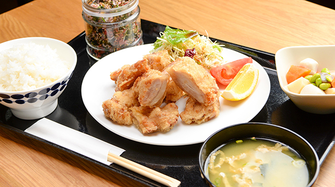 梅山鉄平食堂 - メイン写真: