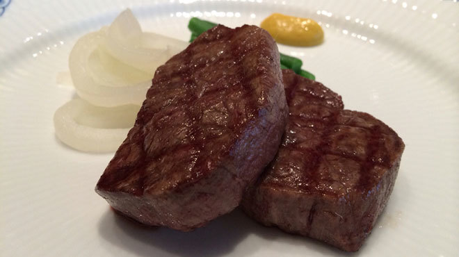 銀座 ひらやま 築地市場 ステーキ 食べログ