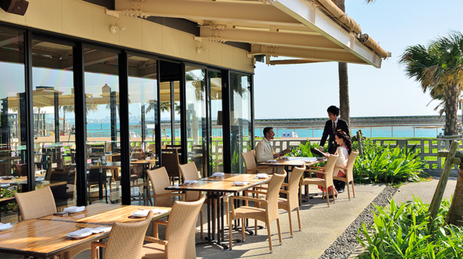 CHATAN HARBOR BREWERY & RESTAURANT - メイン写真: