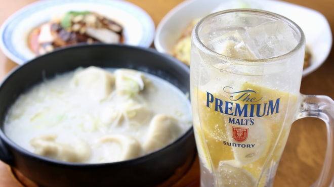 熱々肉汁餃子 あじくら - ドリンク写真: