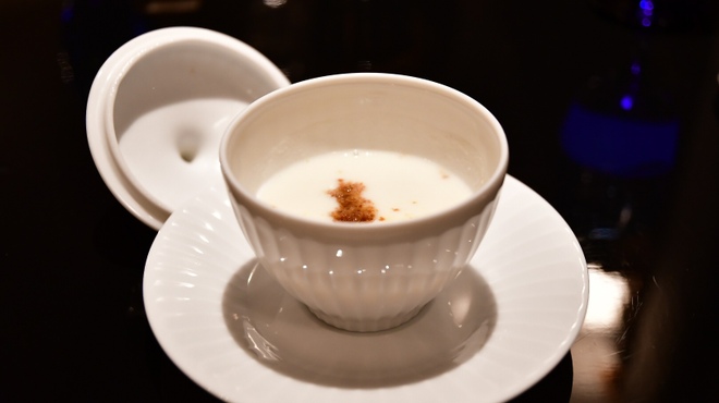 箱根フォンテーヌ・ブロー仙石亭 - 料理写真:カリフラワーのクリームスープ