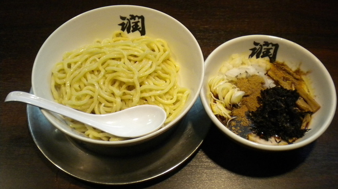 Ramen Jun - 料理写真:つけめん　870円（大盛＋150円、倍盛＋300円）