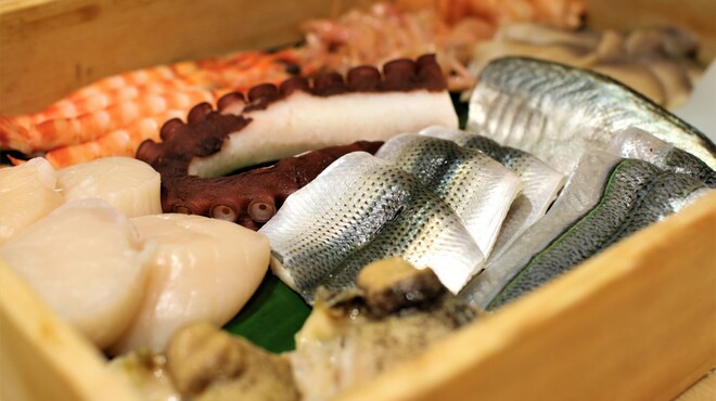 Sushi Mandai - メイン写真: