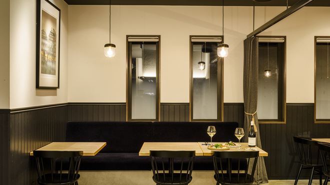 Restaurant AKIOKA pere et fils - 内観写真: