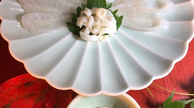 天ぷらふく西 禅と匠 - 料理写真:カワハギの薄造り/肝醤油