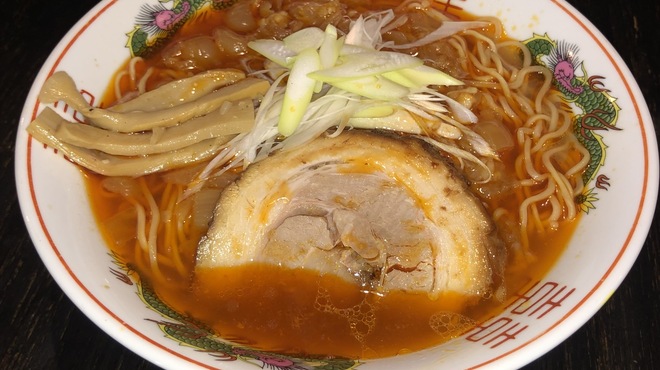 豚の穴 - メイン写真: