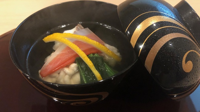 日本料理 孝 - 料理写真:鯛と白子のお椀