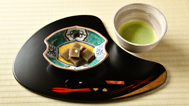 碑文谷 坂本 - メイン写真:甘味、薄茶