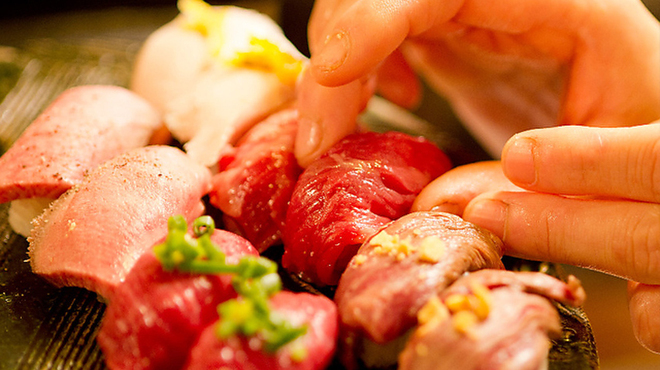 新宿個室で3h飲み放題 食べ放題チーズ 肉バル Bistro The Meat ビストロザミート 西武新宿 バル バール 食べログ