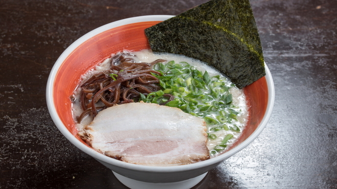 完熟らーめん 本丸 - メイン写真: