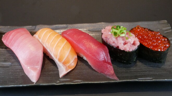 寿司 やまと - メイン写真: