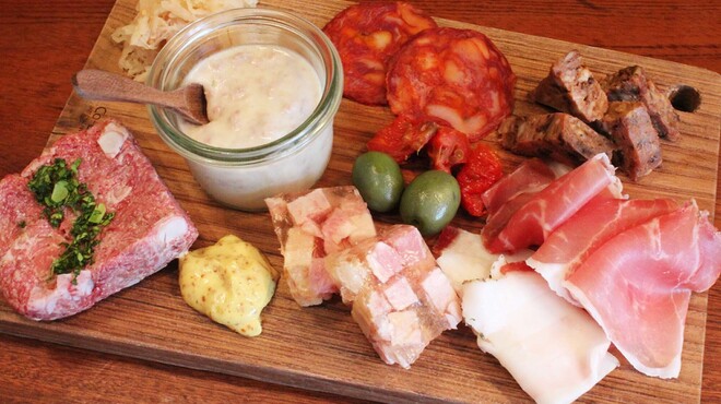 ワインの酒場。ディプント - メイン写真: