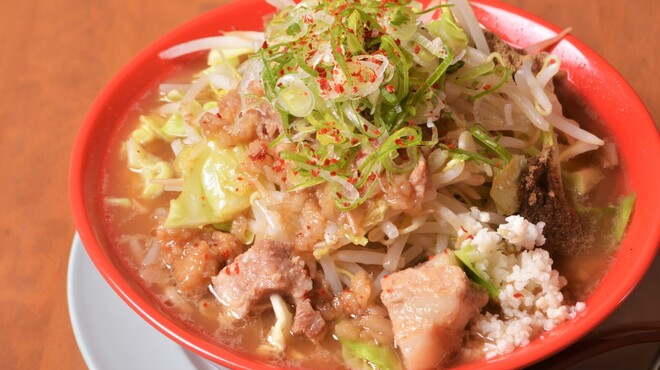 ぶた金ラーメン 小泉 ラーメン 食べログ