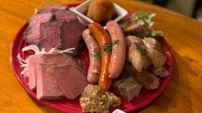 鉄板バル ラグー - メイン写真: