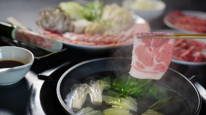 Yakiniku Shabushabu Buu - メイン写真: