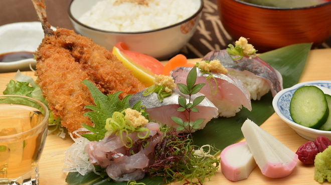 一膳飯屋 八起 - メイン写真: