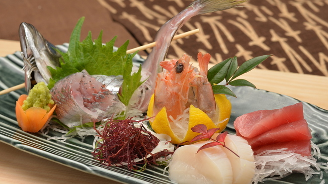 一膳飯屋 八起 - メイン写真: