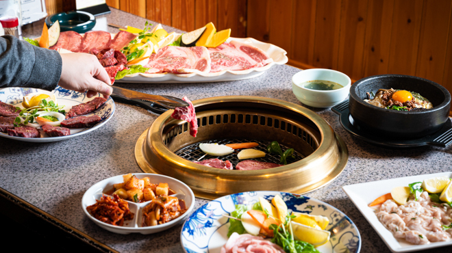 赤いとうがらし アカイトウガラシ 南郷１８丁目 焼肉 ネット予約可 食べログ